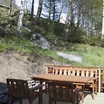 Valldal Camping مكان تخييم *