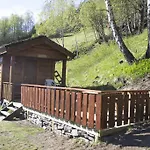 Valldal Camping فالدال
